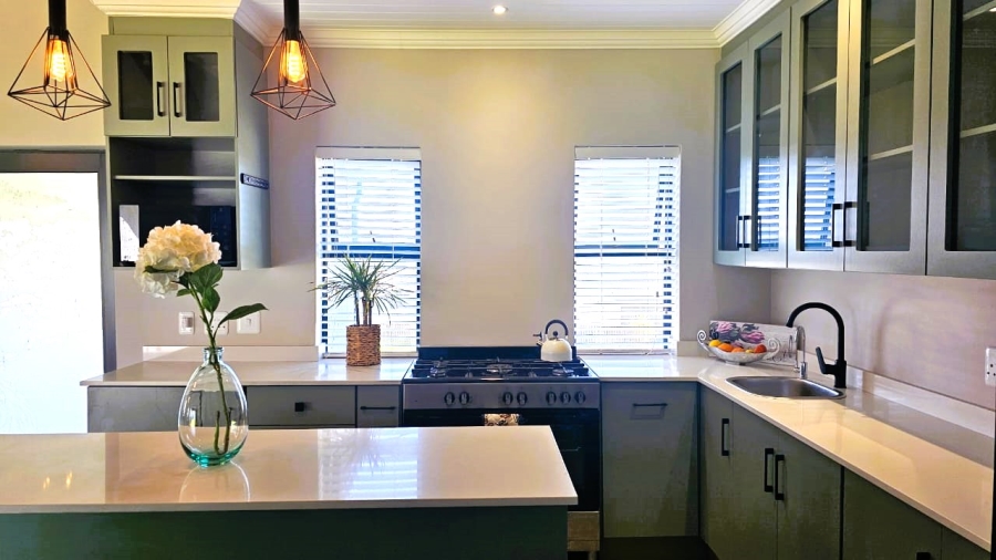 3 Bedroom Property for Sale in Blue Mountain Village Western Cape